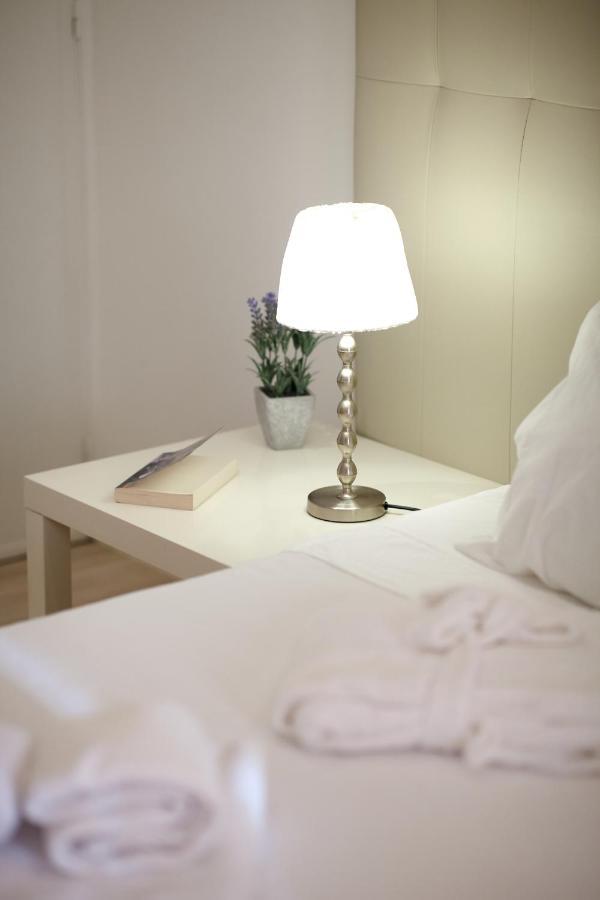 Os Reais - Apt In Front Of The Beach In Centeanes كارفويرو المظهر الخارجي الصورة