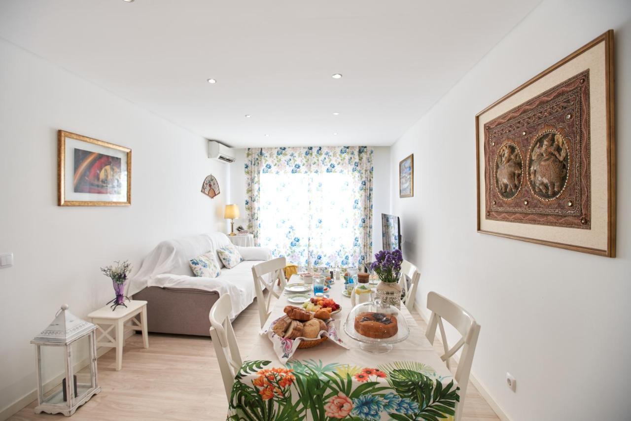 Os Reais - Apt In Front Of The Beach In Centeanes كارفويرو المظهر الخارجي الصورة