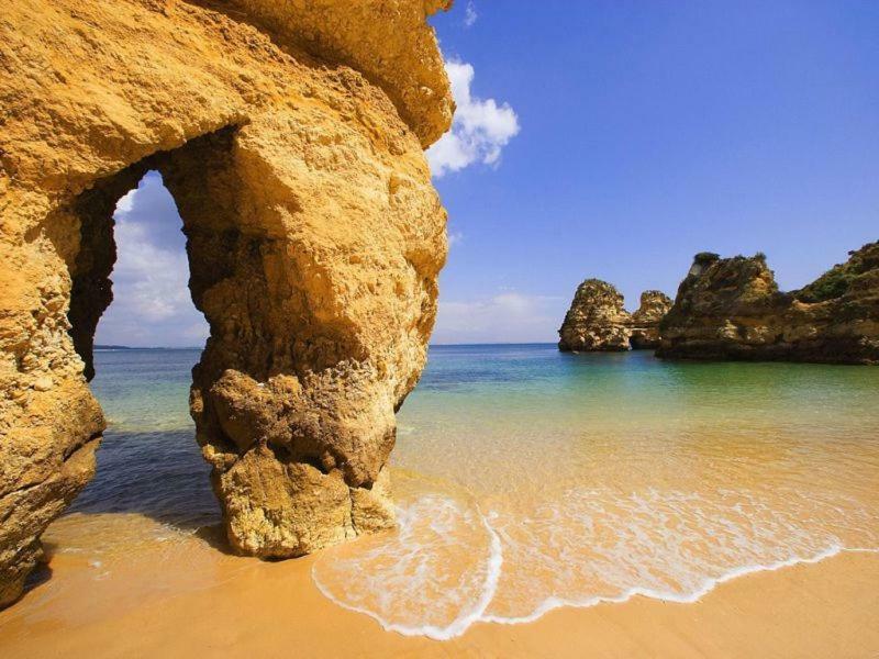 Os Reais - Apt In Front Of The Beach In Centeanes كارفويرو المظهر الخارجي الصورة