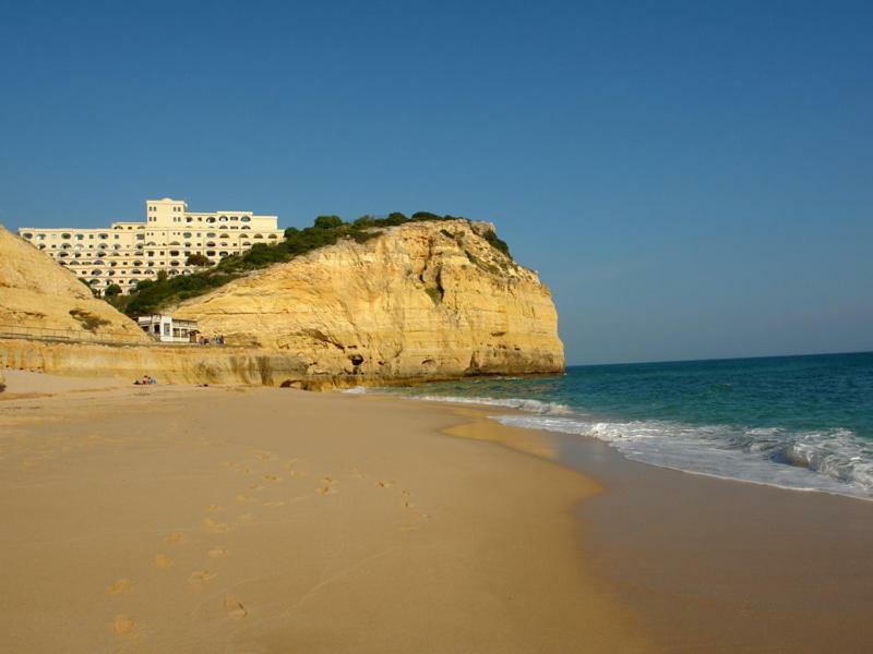 Os Reais - Apt In Front Of The Beach In Centeanes كارفويرو المظهر الخارجي الصورة